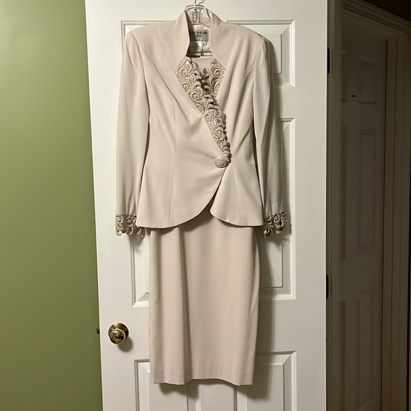 Daymor Couture formal skirt and long sleeve jacket. - Picture 1 of 8